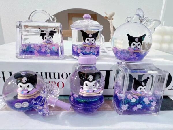 LLAVERO CON AGUA GLITTER KUROMI NYS005